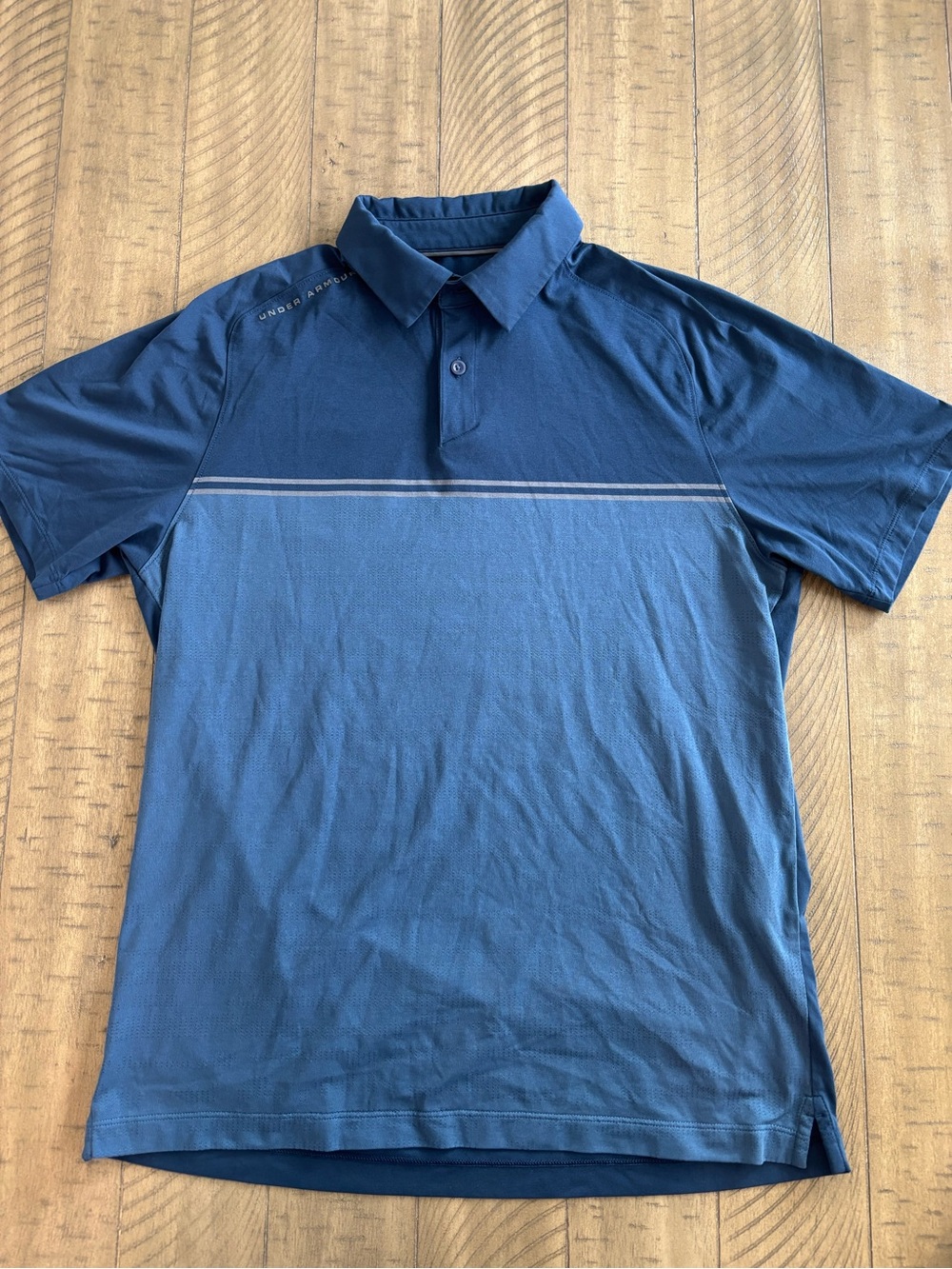 Under Armour Men’s Two-Tone Blue Polo with Thin Chest Stripe